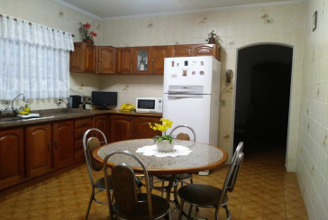 Casa Térrea Isolada Estilosa á venda no Jardim Marisa na Rua José Soeiro de Vaz