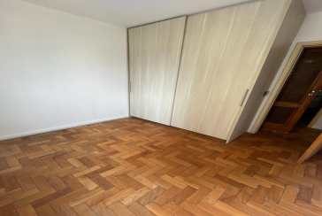 Apartamento à venda  na Vila Barreto na Rua Doutor Achiles Lisboa 196