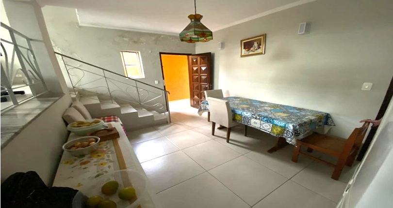 Bom Sobrado à venda no Jardim Líbano na Rua João de Almeida Silva