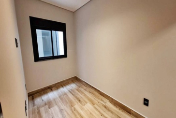 Sobrado novo à venda no Jardim Mangalot na Rua General Lauro Cavalcanti de Farias 461