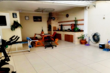 Belo Sobrado à venda no Conjunto Residencial Vista Verde na Rua Desembargador Vicente Sabino Júnior,