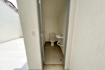 BELO Sobrado à venda na Vila Pereira Barreto na Travessa Oceano Glacial Ártico 23