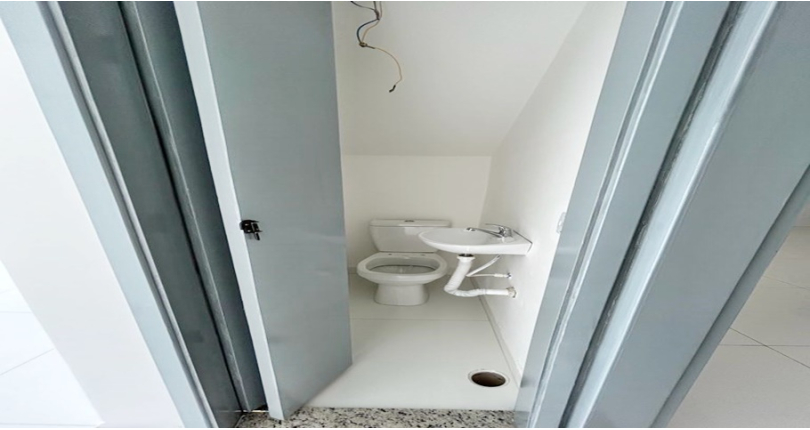 Sobrado à venda Travessa Oceano Glacial Ártico, 29, Vila Pereira Barreto - Imóveis à Venda