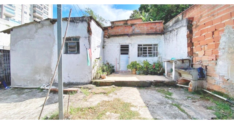 Terreno à venda na Vila Mangalot na Rua Roberto de Lamenais,