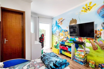 Belo Sobrado à venda no Parque Maria Domitila na Rua José Teodoro Vieira 