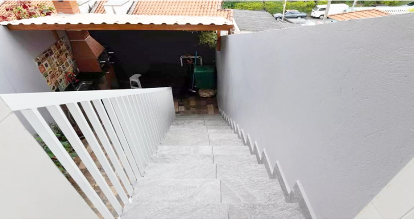 Belo Sobrado à venda no Parque Maria Domitila na Rua José Teodoro Vieira 