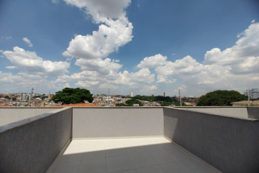 Sobrado novo à venda no Jardim São José (Zona Norte) na Rua Doutor João Toniolo 570