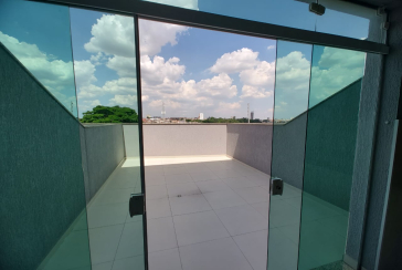 Sobrado novo à venda no Jardim São José (Zona Norte) na Rua Doutor João Toniolo 570