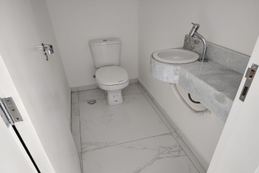 Sobrado novo à venda no Jardim São José (Zona Norte) na Rua Doutor João Toniolo 570