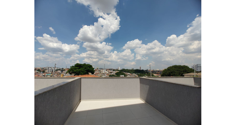 Sobrado novo à venda no Jardim São José (Zona Norte) na Rua Doutor João Toniolo 570