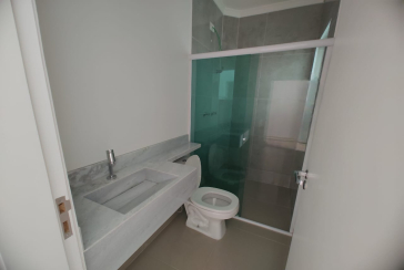 Sobrado novo à venda no Jardim São José (Zona Norte) na Rua Doutor João Toniolo 578,