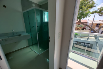 Sobrado novo à venda no Jardim São José (Zona Norte) na Rua Doutor João Toniolo 578,