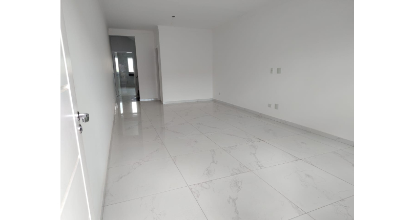 Sobrado novo à venda no Jardim São José (Zona Norte) na Rua Doutor João Toniolo 578,