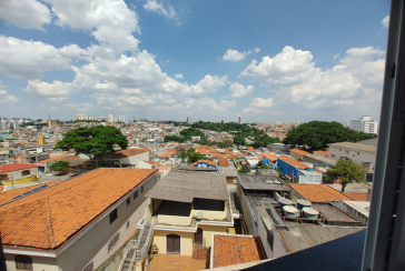 Sobrado novo à venda no Jardim São José (Zona Norte) na Rua Doutor João Toniolo 574