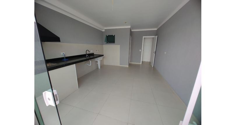 Sobrado novo à venda no Jardim São José (Zona Norte) na Rua Doutor João Toniolo 574