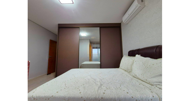 Sobrado à venda Rua Oclézio Dias, City Recanto Anastácio - Imóveis à Venda