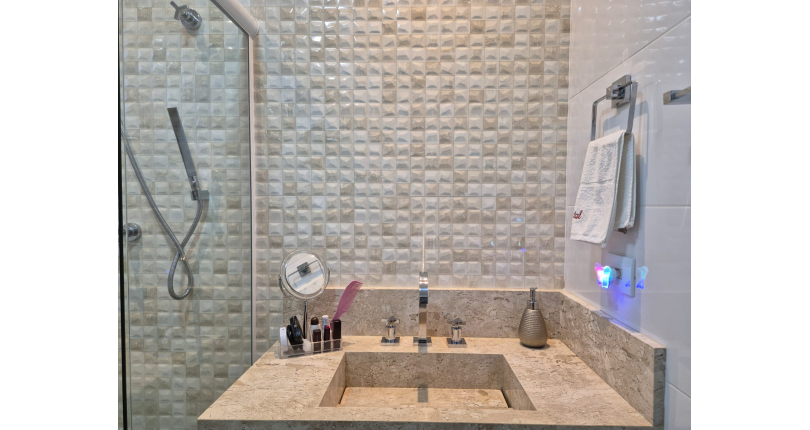 Sobrado à venda Rua Oclézio Dias, City Recanto Anastácio - Imóveis à Venda