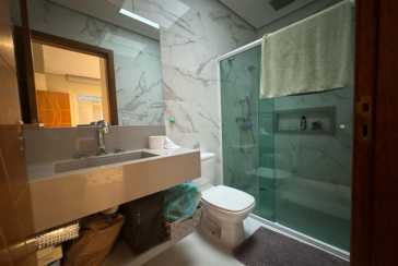 Sobrado à venda na Vila Comercial na Rua Banabuiú