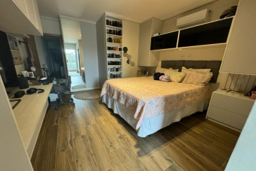 Sobrado à venda na Vila Comercial na Rua Banabuiú