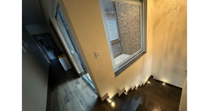 Sobrado à venda na Vila Comercial na Rua Banabuiú