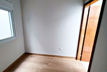  Lindo Sobrado novo à venda no Parque São Domingos na Rua Homero Sales 