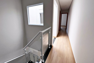  Lindo Sobrado novo à venda no Parque São Domingos na Rua Homero Sales 