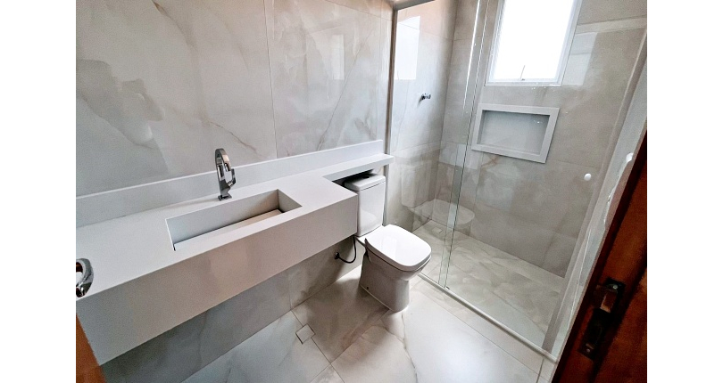  Lindo Sobrado novo à venda no Parque São Domingos na Rua Homero Sales 