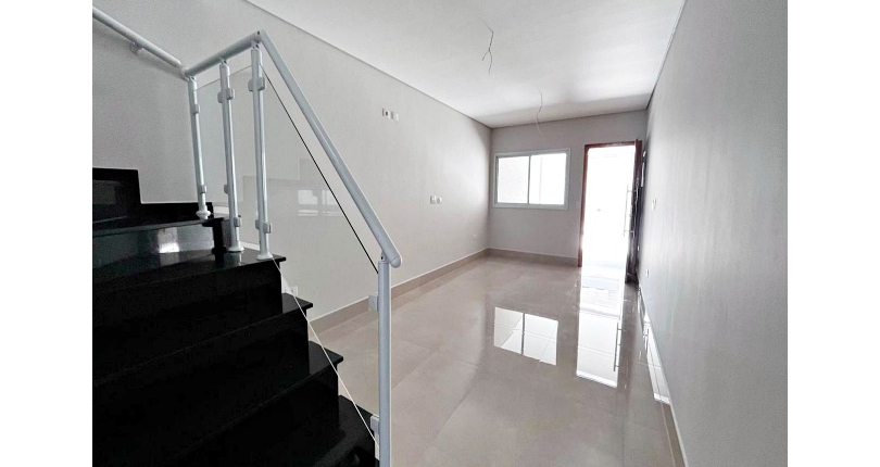  Lindo Sobrado novo à venda no Parque São Domingos na Rua Homero Sales 