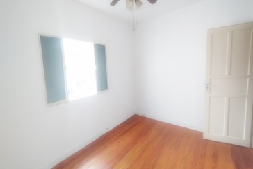 Sobrado à venda na Vila Guedes na Rua Itapixê,