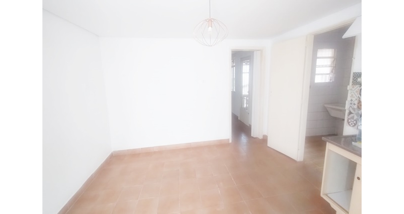 Sobrado à venda na Vila Guedes na Rua Itapixê,