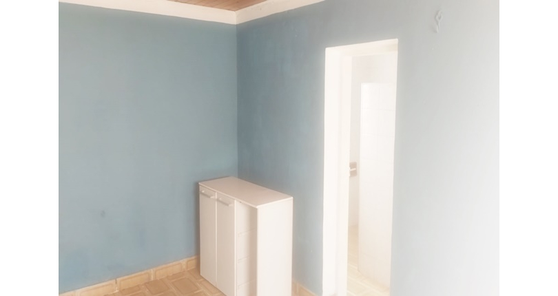 Sobrado à venda na Vila Guedes na Rua Itapixê,