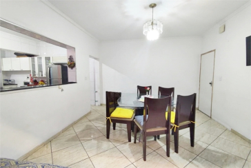  Sobrado à venda no Jardim Mutinga na Rua Belo Jardim