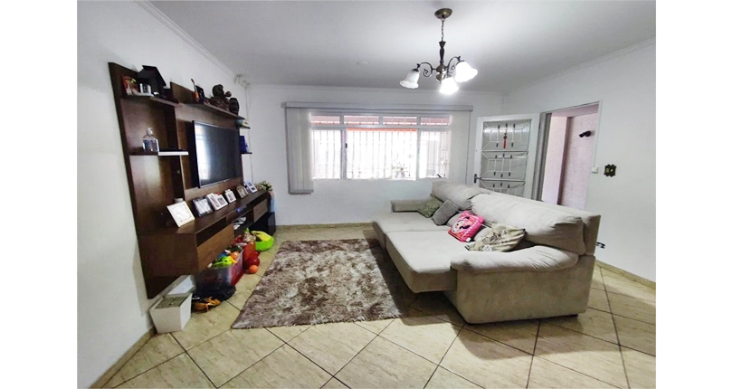  Sobrado à venda no Jardim Mutinga na Rua Belo Jardim