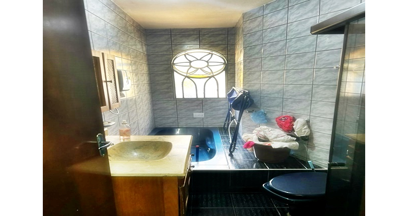 Casa Residencial ou Comercial à venda em Pirituba na Avenida Paula Ferreira