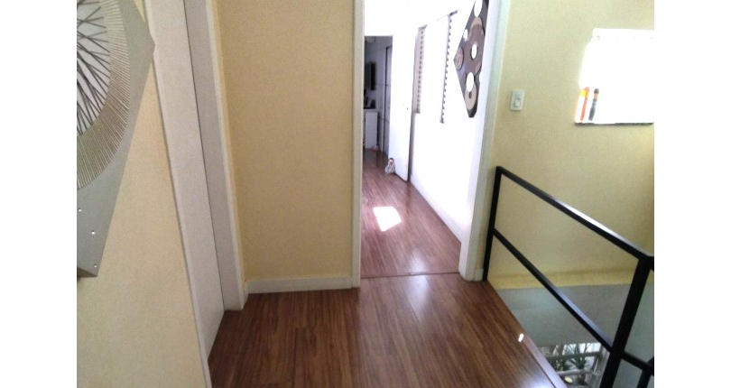 Belo Sobrado à venda na Vila dos Remédios na Rua Gelmirez Ribeiro Queiroga,