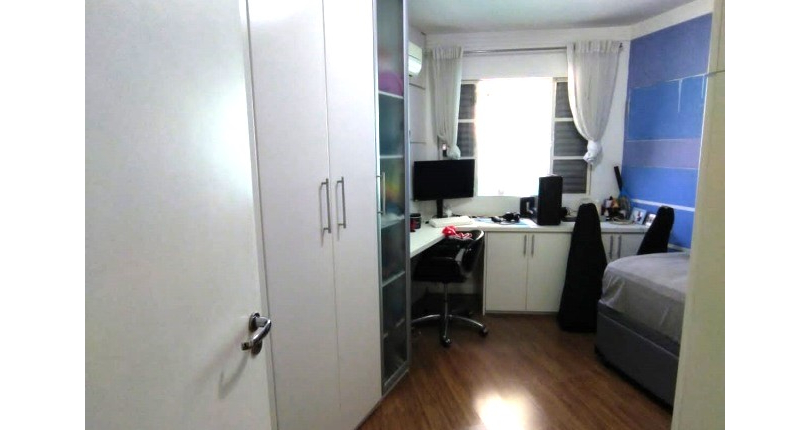 Belo Sobrado à venda na Vila dos Remédios na Rua Gelmirez Ribeiro Queiroga,