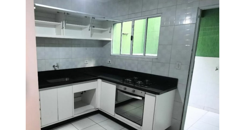 BELO Sobrado à venda na Vila Clarice na Avenida Myrim,