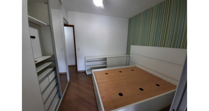 BELO Sobrado à venda na Vila Clarice na Avenida Myrim,