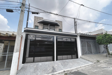 Sobrado novo à venda no Parque São Domingos na Rua Almeida Filho