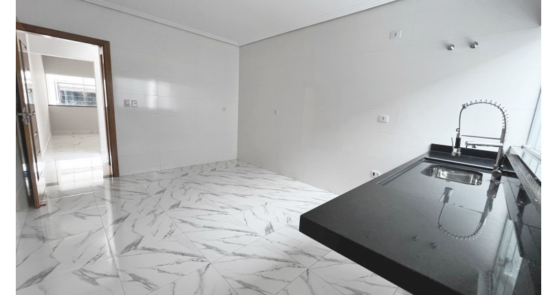 Sobrado novo à venda no Parque São Domingos na Rua Almeida Filho