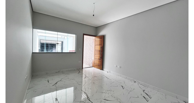 Sobrado novo à venda no Parque São Domingos na Rua Almeida Filho