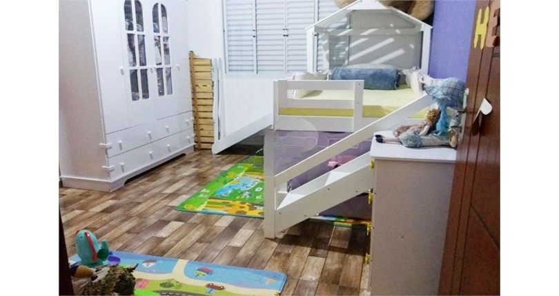 Sobrado à venda no Parque Maria Domitila na Rua Antonio Felix Pacheco