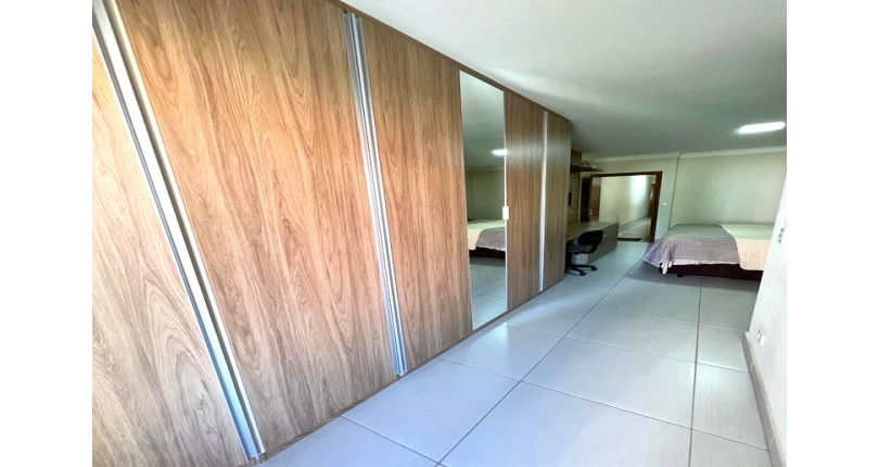 Sobrado à venda na Vila Mangalot na Rua José Barreto dos Santos