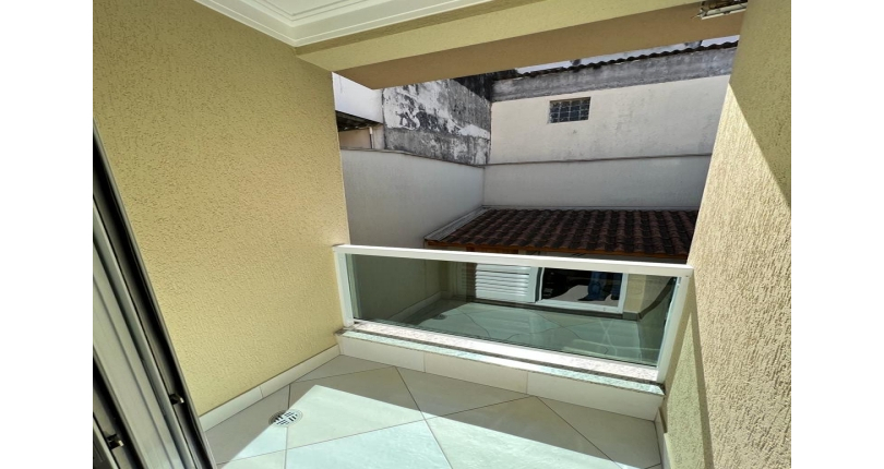 Sobrado à venda na Vila Mangalot na Rua José Barreto dos Santos