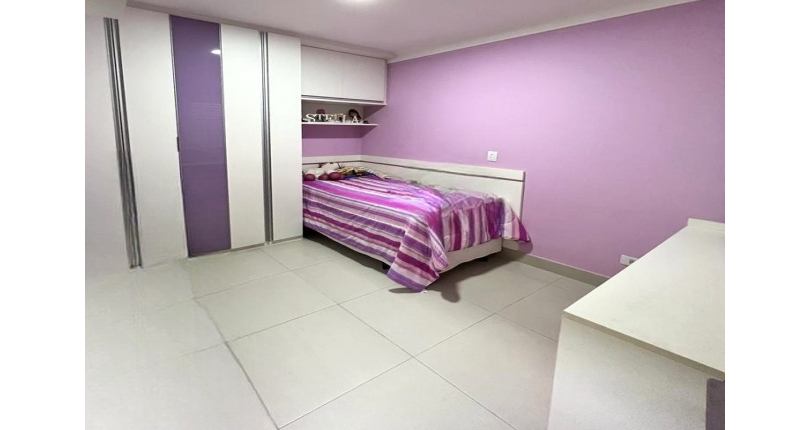 Sobrado à venda na Vila Mangalot na Rua José Barreto dos Santos