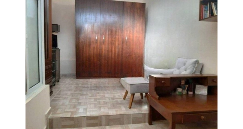 Sobrado à venda no Parque São Domingos na Rua José da Costa Valério