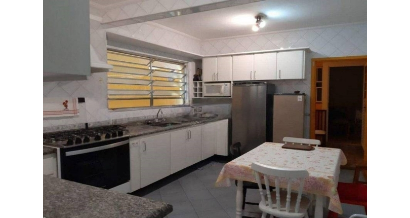 Sobrado à venda no Parque São Domingos na Rua José da Costa Valério