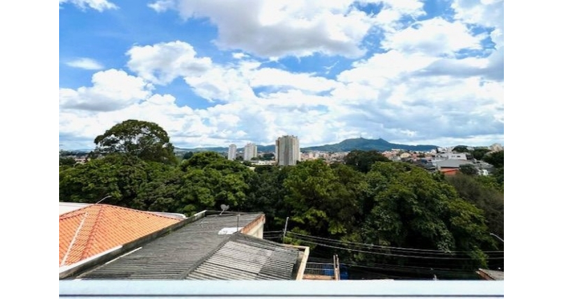 Belo Sobrado à venda no Parque São Domingos na Rua Coronel Joaquim Monteiro, 