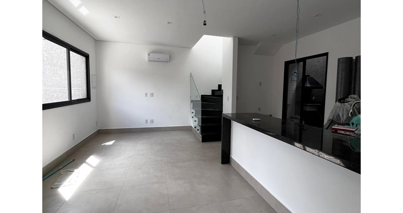 Sobrado à venda Rua Homero Sales, Parque São Domingos - Imóveis à Venda