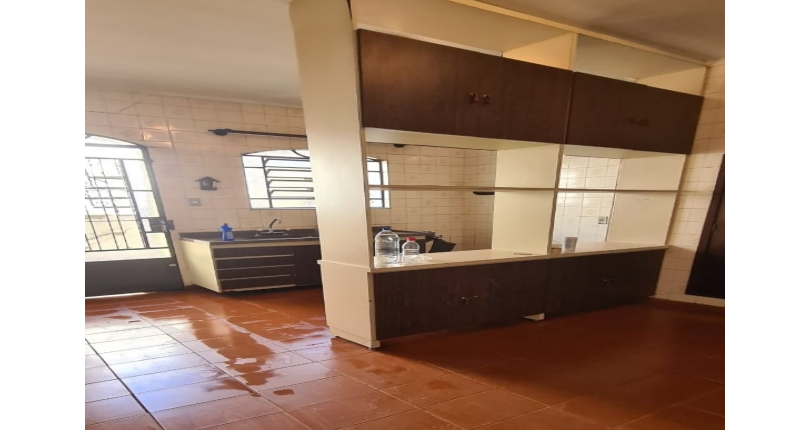 Casa à venda na Vila Romana na Rua Barra do Chapéu, 